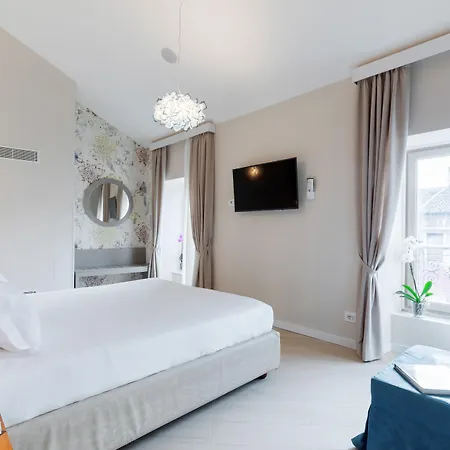 Oriana Homel Aparthotel 4*