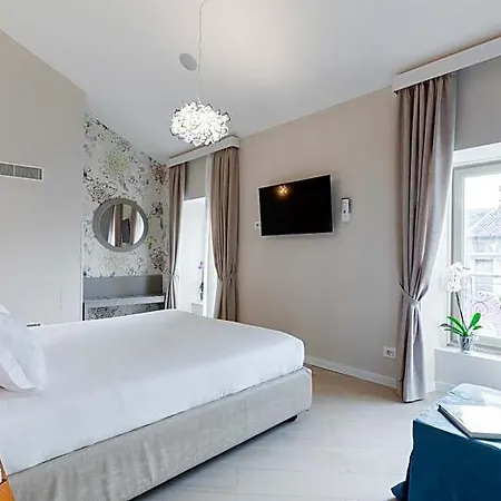 Oriana Homel 4*