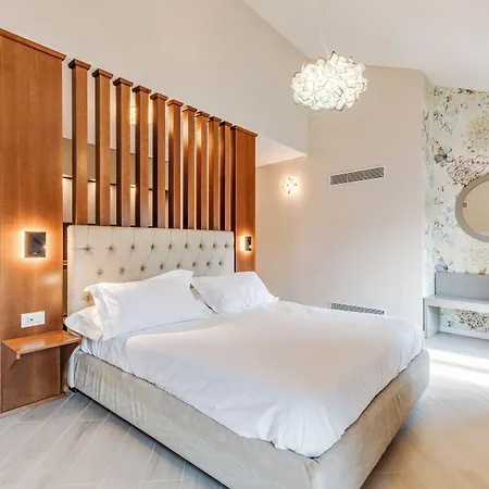 Lejlighedshotel Oriana Homel 4*