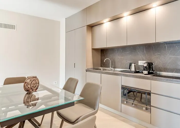 Aparthotel Oriana Homèl