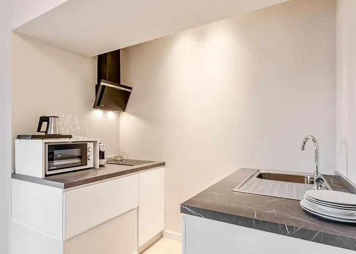 Oriana Homèl Aparthotel 4*